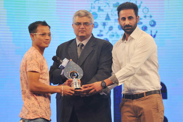 Photo - Mahindra Scorpio TOISA winners Photo - Mahindra Scorpio TOISA winners