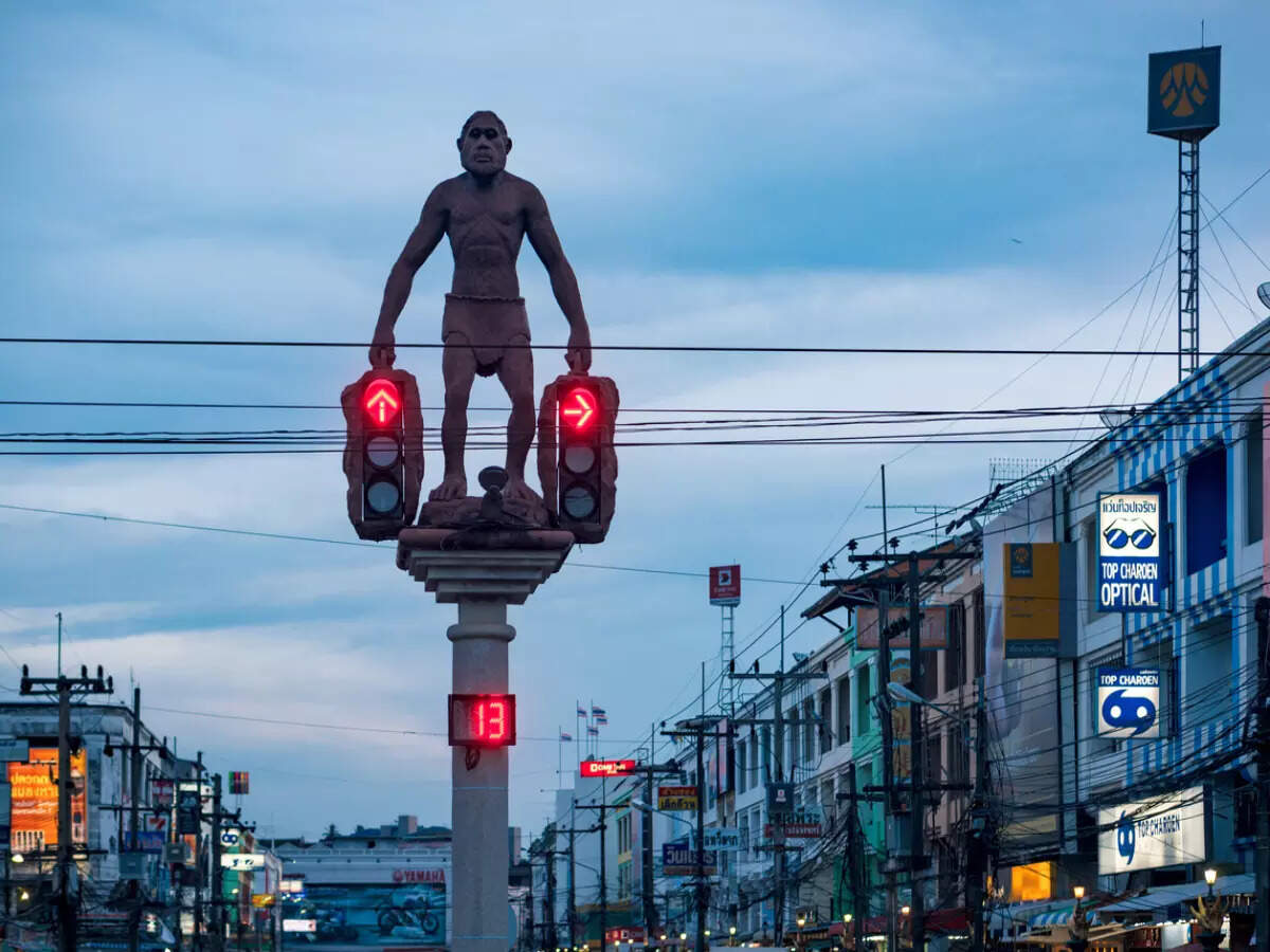Neanderthal traffic lights in Krabi Neanderthal traffic lights in Krabi