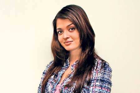 Aishwarya Rai Bachchan delivers a baby girl
