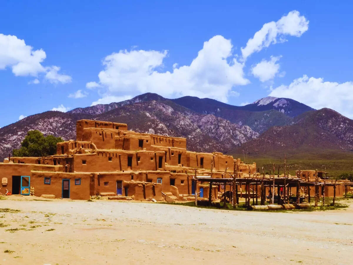 Mysterious Taos hum