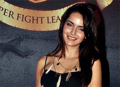 Glamour Quotient at Super Fight League