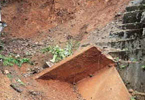 Over 40 houses buried in landslide near Pune