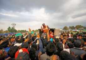 Nepalese, Indian tourists wait for help as quake death toll tops 4,000