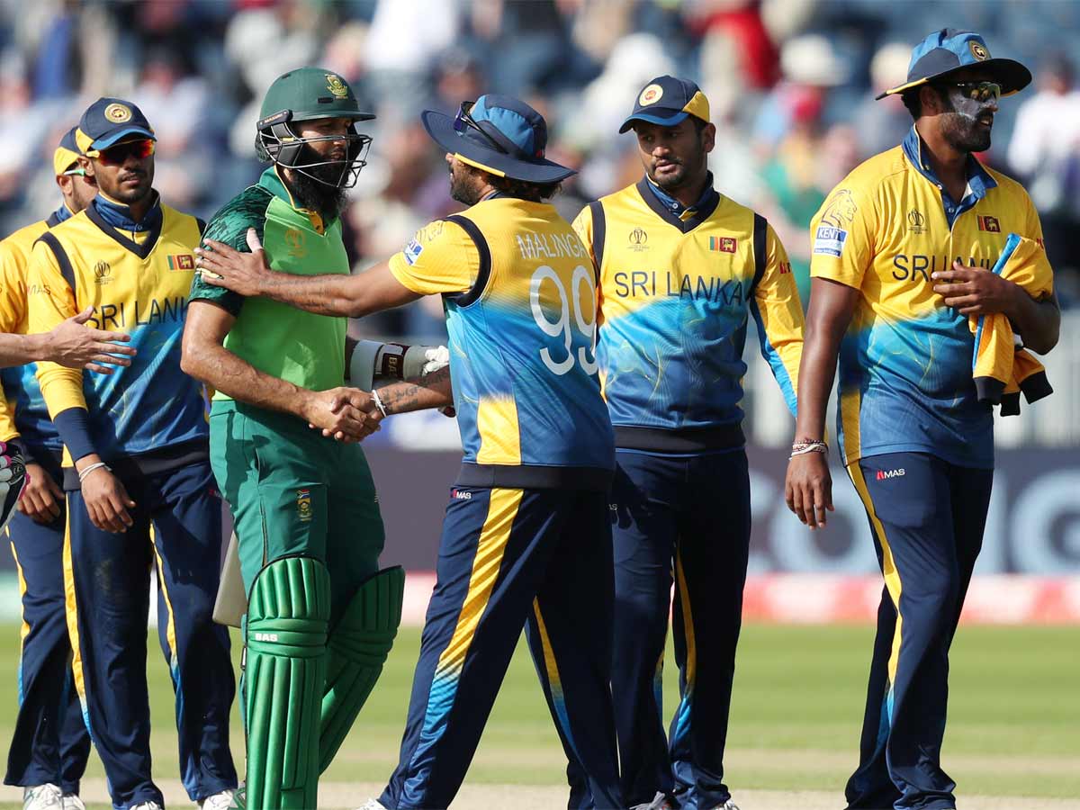 Lanka's ordinary campaign continues