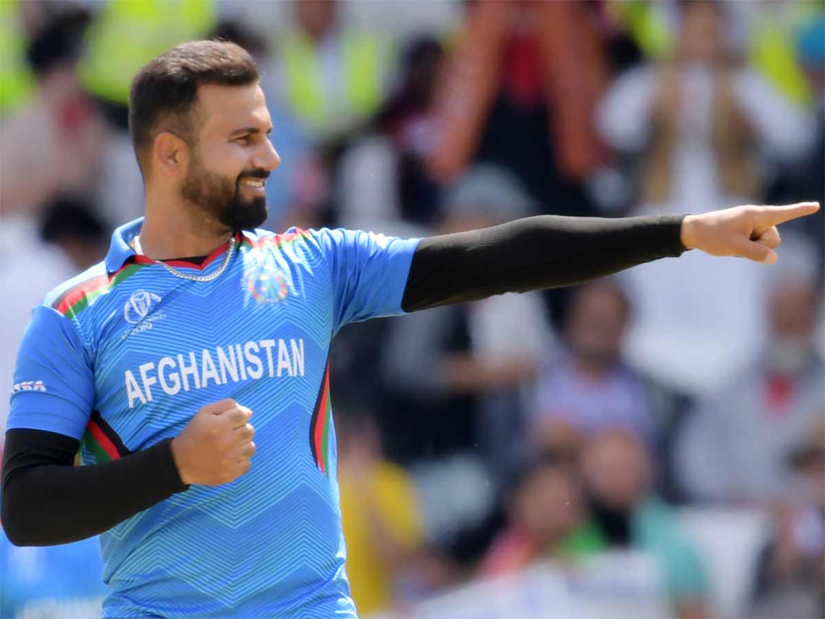 Dawlat Zadran dismisses Gayle and Hetmyer