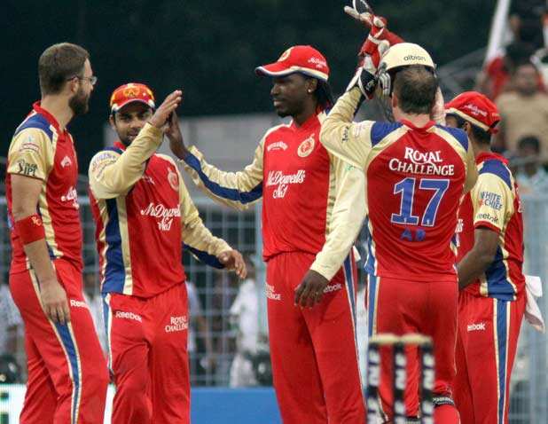 Knight Riders vs Royal Challengers