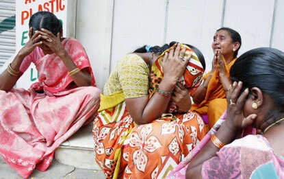 Devotees mourn Baba's death