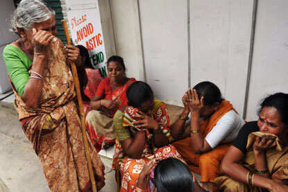 Devotees mourn Baba's death