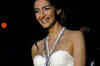 Sonam Kapoor shows the middle finger in 'Players'