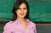 I'm not comfortable with skin-show: Zarine