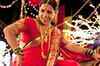 Vidya sizzles on lavani item song in 'Ferrai Ki Sawari'