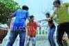 Ponmaalai Pozhudhu: Movie trailer