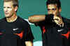 Aus Open: Bhupathi-Knowles in 3rd round