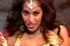 Bipasha sizzles on stage