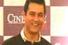 Aamir Khan takes a dig at Shah Rukh Khan