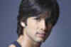 More bodyguards for Shahid to keep away girls!