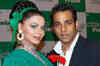 Ex-lovers Rakhi, Abhishek engage in war of words