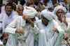 Jat protesters, police clash in Delhi