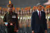 Obama inspects guard of honour at Rashtrapati Bhawan