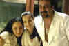 Ameesha Patel gets diamond earrings from Dutts