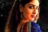 Kareena to be waxed as 'Chameli' at Tussauds