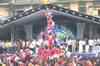 Anna Hazare wave grips Mumbai's Dahi Handi