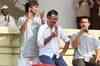 Aamir salutes the 'real hero' Anna, sings tribute