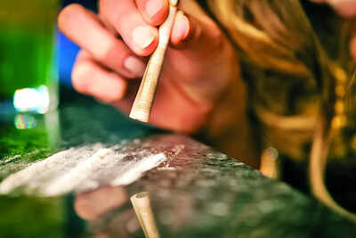 Woman helps in Nigerian drug peddler&rsquo;s arrest