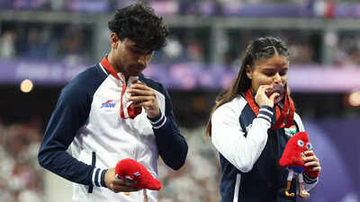 Simran wins bronze in women's 200m T12 final at Paris Paralympics