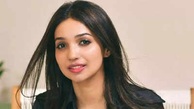 Kanika Dhillon responds to 'Do Patti' receiving mixed reviews: &ldquo;Creative work is open to interpretation&rdquo;