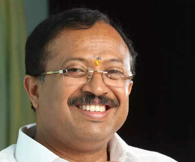 Tushar Gandhi profits from selling the Mahatma: Muraleedharan