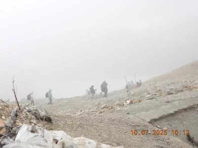 1st batch of Kailash Mansarovar pilgrims crosses Lipulekh Pass, enters Tibet