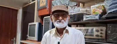On air for 6 decades: Retd teacher&rsquo;s home hums with 400 radios