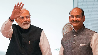 PM writes to Birla: Oppn can't accept rise of a new person