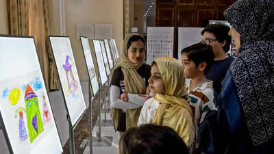 Resurrected from rubbles, last drawings of kids that war snatched