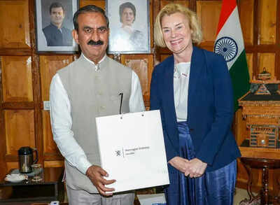 Sukhu meets Norway envoy in Shimla, discuss waste management