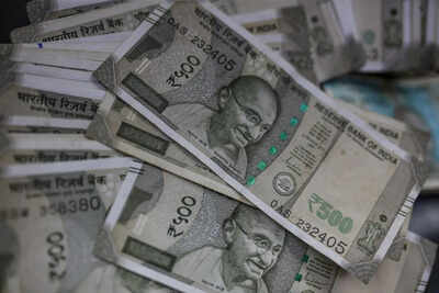 Students raise concerns over delays, gaps in DBT fee reimbursement scheme