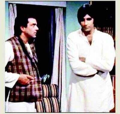 Dharmendra&rsquo;s hide-and-seek with Hrishida
