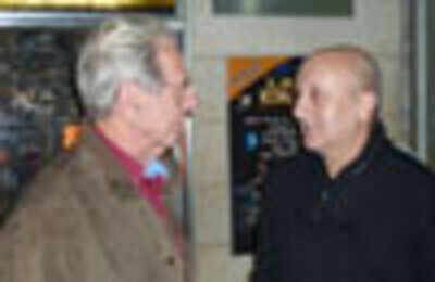 Anupam Kher&rsquo;s dream comes true, meets Topol