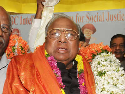 Guv wants TDP support for BJP in Karnataka: V Hanumantha Rao