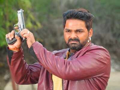 Superstar Pawan Singh shares &lsquo;Maa Tujhe Salaam&rsquo; new poster