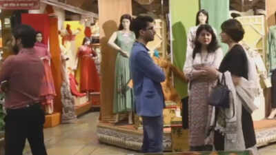 Revival of traditional weaves at this ongoing exhibition in Janpath