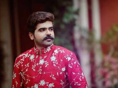 Ex-Bigg Boss contestant Deepan Murali to become a father soon
