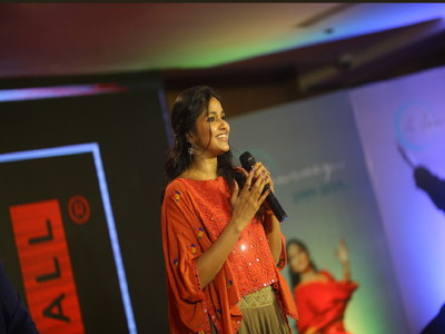 IndiPop sensation Smita celebrated her 20th anniversary in the industry