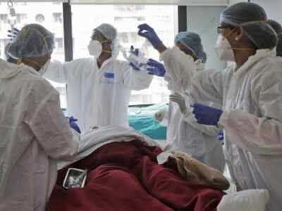 Average daily Covid toll below 1,000 after 71 days