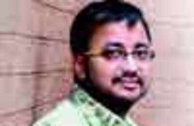 Director Saran slams reports
